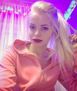 Анкета массажистки Яна - Фото 1, район Северный жил массив, 23 года, №704